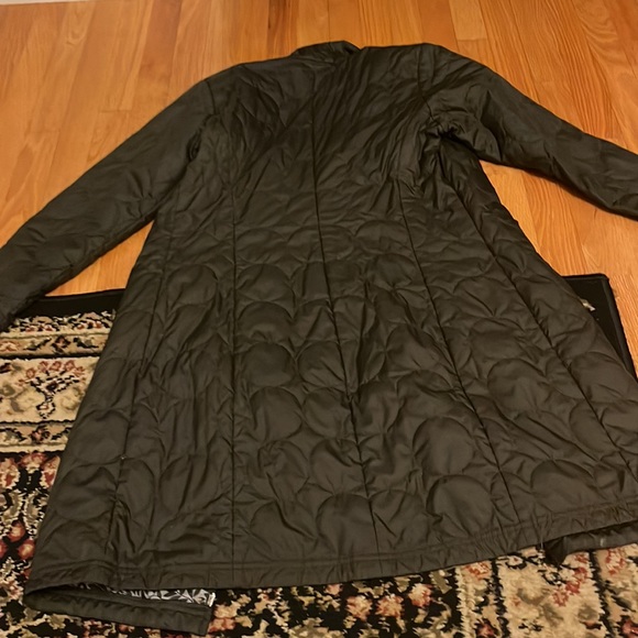Patagonia Women’s Jacket - Picture 10 of 12